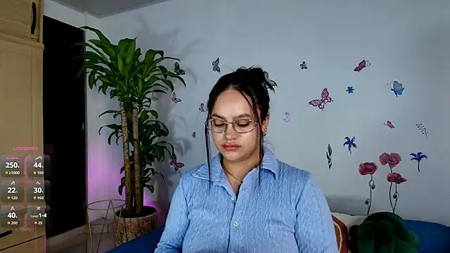 Snapshot of VICTORIABLACK_@xh chatting on 25, 4, 2026 VICTORIABLACK xh online show from 25, 4, 2026