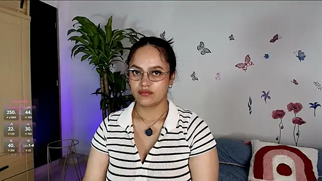 Snapshot of VICTORIABLACK_@xh chatting on 9, 5, 2026 VICTORIABLACK xh online show from 9, 5, 2026