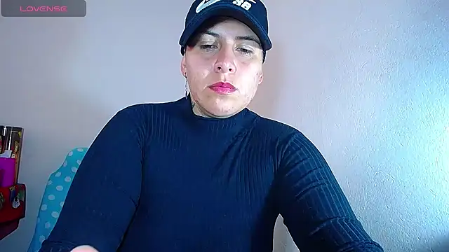 Yessi rousse online show from 28, 12, 2024