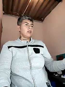 Yessi rousse online show from 11, 4, 2026