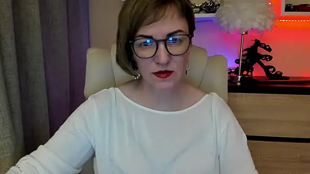 feliziaDesire online show from 4, 12, 2025