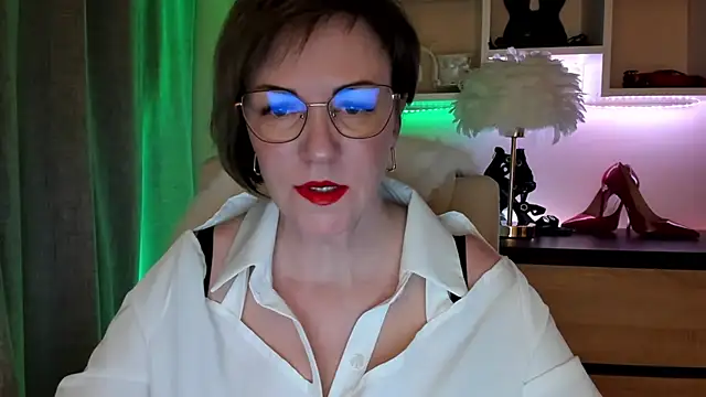 feliziaDesire online show from 18, 1, 2026