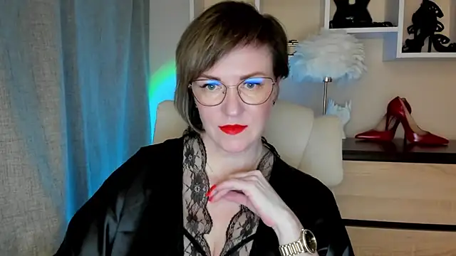 feliziaDesire online show from 13, 4, 2026