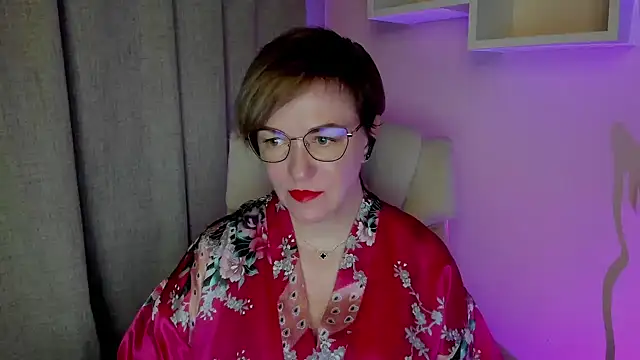 Snapshot of feliziaDesire chatting on 7, 7, 2026 feliziaDesire online show from 7, 7, 2026