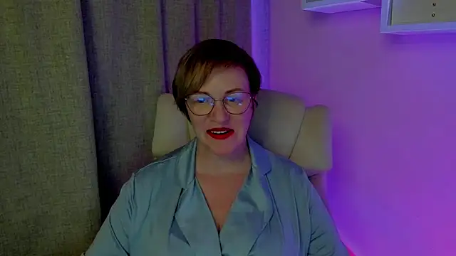 Snapshot of feliziaDesire chatting on 28, 7, 2026 feliziaDesire online show from 28, 7, 2026