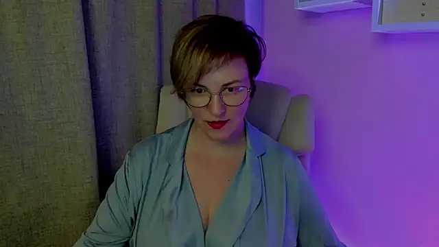 Snapshot of feliziaDesire chatting on 28, 7, 2026 feliziaDesire online show from 28, 7, 2026