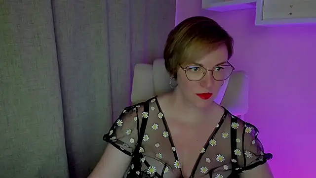 Snapshot of feliziaDesire chatting on 30, 7, 2026 feliziaDesire online show from 30, 7, 2026