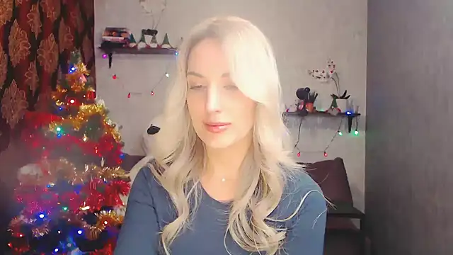 MillaXQueen online show from 14, 12, 2024