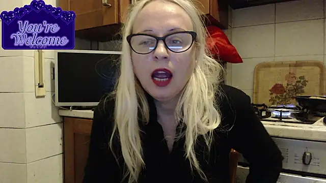 Snapshot of martachatte chatting on 13, 1, 2026 martachatte online show from 13, 1, 2026