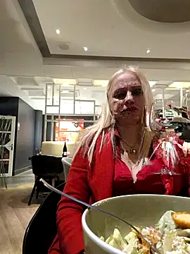 Snapshot of martachatte chatting on 20, 4, 2026 martachatte online show from 20, 4, 2026