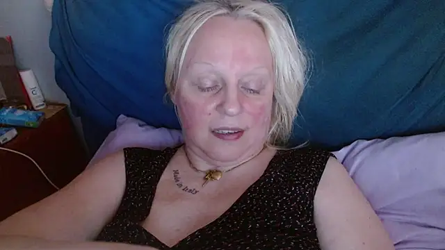 Snapshot of martachatte chatting on 10, 5, 2026 martachatte online show from 10, 5, 2026