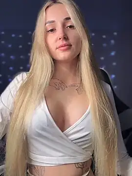 Snapshot of minalawarden chatting on 23, 10, 2025 minalawarden online show from 23, 10, 2025