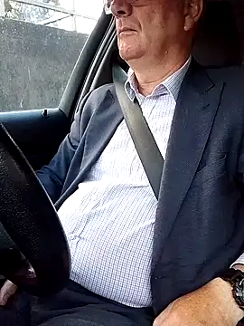 stiffandlubedxh online show from 4, 2, 2026