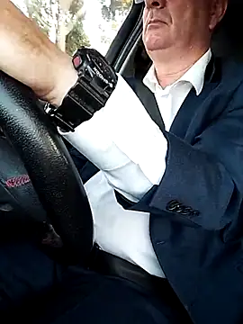 stiffandlubedxh online show from 20, 4, 2026