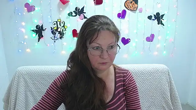 Snapshot of VanessaHotts chatting on 12, 2, 2025 VanessaHotts online show from 12, 2, 2025