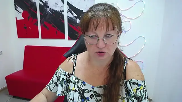 Snapshot of VanessaHotts chatting on 15, 7, 2026 VanessaHotts online show from 15, 7, 2026