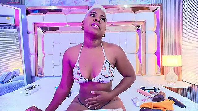 naughty ebonyy online show from 4, 1, 2025