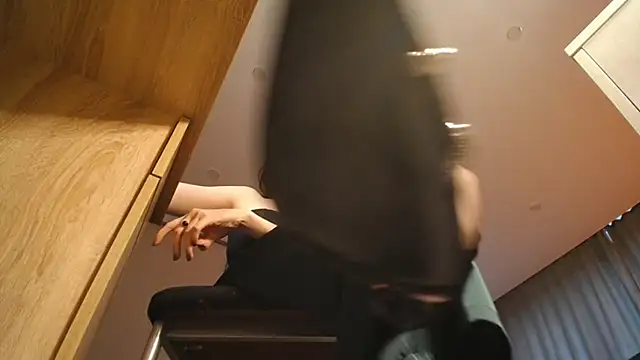 Shadow Passion online show from 9, 3, 2025