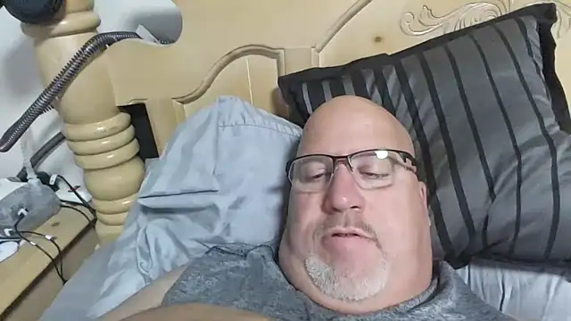 Bigbear0563 online show from 14, 11, 2025