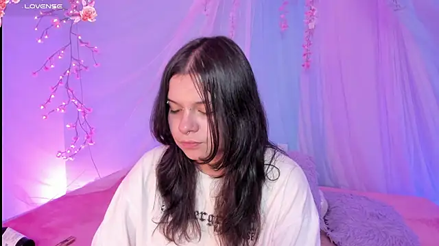Mey moon online show from 7, 7, 2026