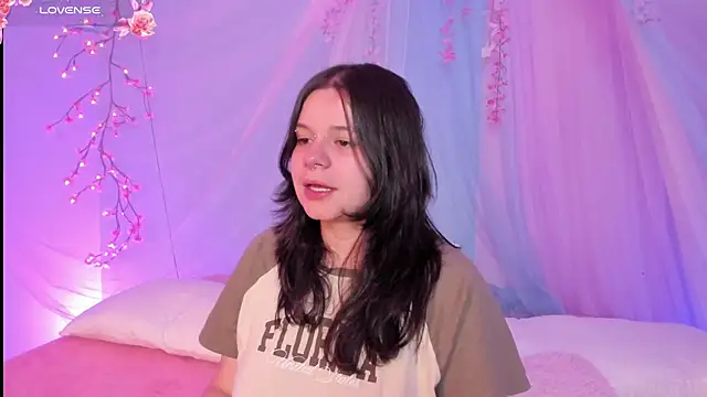 Mey moon online show from 25, 7, 2026