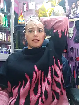 Snapshot of TamySweetness chatting on 9, 2, 2025 TamySweetness online show from 9, 2, 2025