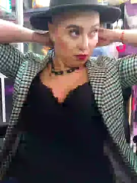 Snapshot of TamySweetness chatting on 7, 3, 2025 TamySweetness online show from 7, 3, 2025