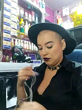 Snapshot of TamySweetness chatting on 14, 3, 2025 TamySweetness online show from 14, 3, 2025