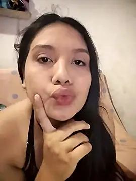 Lesliemilk5 online show from 18, 12, 2025