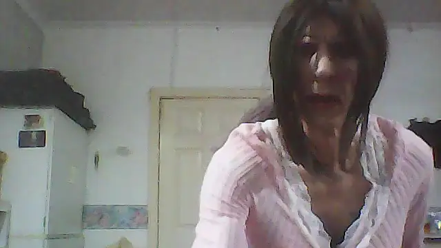 carrlie online show from 26, 4, 2026