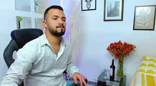 mathew vidal1 online show from 6, 2, 2025