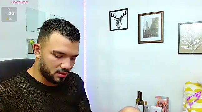 mathew vidal1 online show from 4, 3, 2025