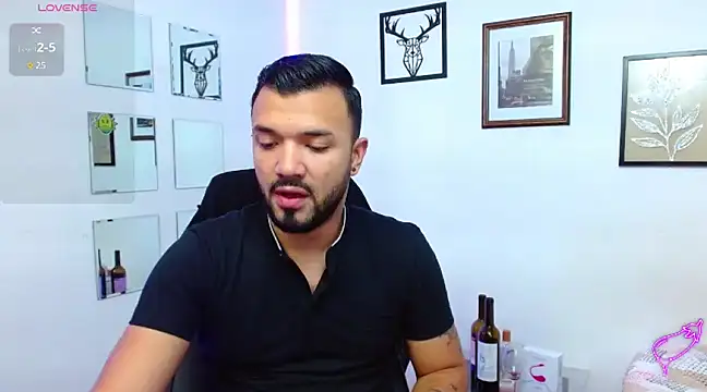 mathew vidal1 online show from 7, 3, 2025