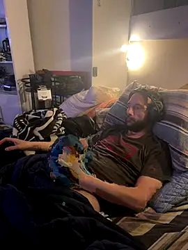 Helly069 online show from 3, 11, 2025