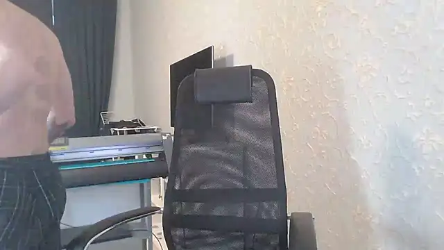 Marselle Laker online show from 5, 2, 2025