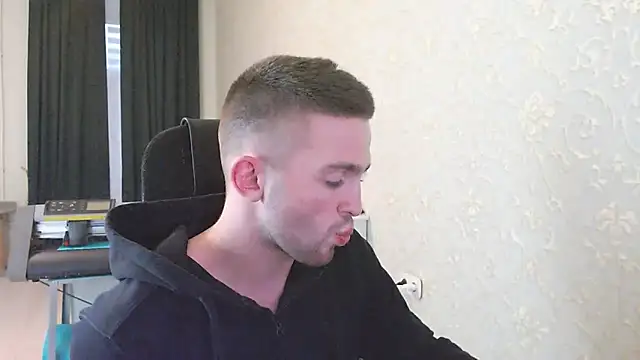 Marselle Laker online show from 12, 3, 2025