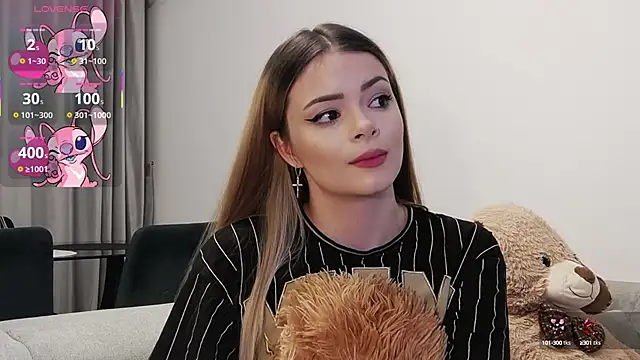 Snapshot of Kailynn_Moenn chatting on 2, 3, 2025 Kailynn Moenn online show from 2, 3, 2025