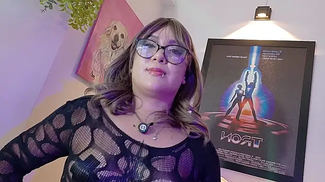 valkiria moore online show from 10, 7, 2026