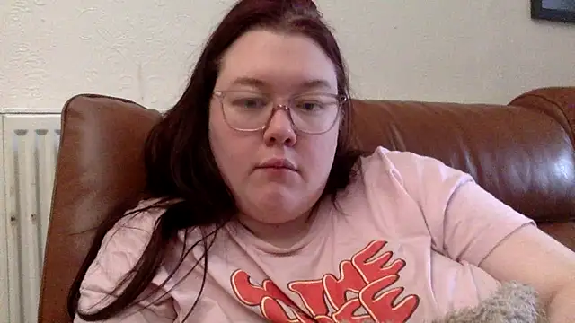 Sexycurvyemilyy online show from 10, 9, 2025