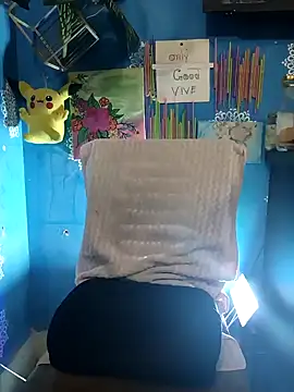 Sexybomb33 online show from 13, 2, 2025