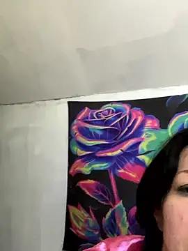 DominiqueX0 online show from 25, 4, 2026