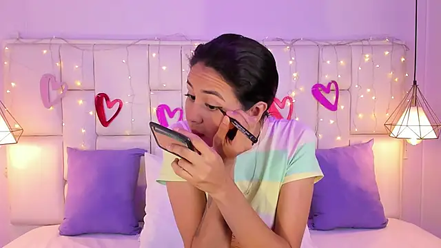 SarahSophia  online show from 26, 2, 2025