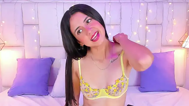 SarahSophia  online show from 21, 3, 2025