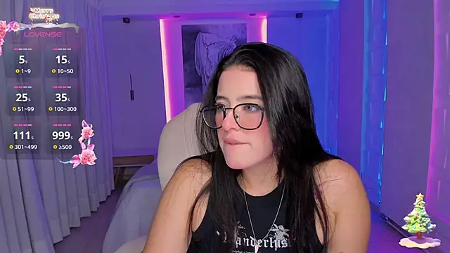 Snapshot of nathalie_rivers chatting on 7, 1, 2025 nathalie rivers online show from 7, 1, 2025