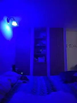 LissaThompsom online show from 3, 2, 2026