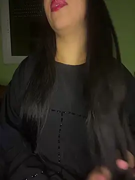 Mayacrayzi online show from 4, 2, 2026