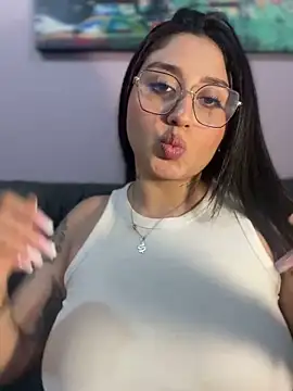 Snapshot of croftsmila chatting on 16, 1, 2025 croftsmila online show from 16, 1, 2025