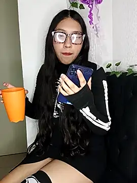 Umaru uwu online show from 31, 10, 2025