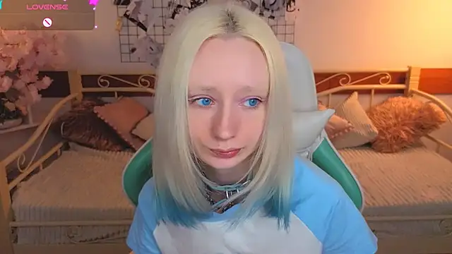 Katia Kim online show from 28, 2, 2026