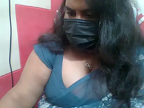 Snapshot of radhatelugu chatting on 5, 8, 2026 radhatelugu online show from 5, 8, 2026